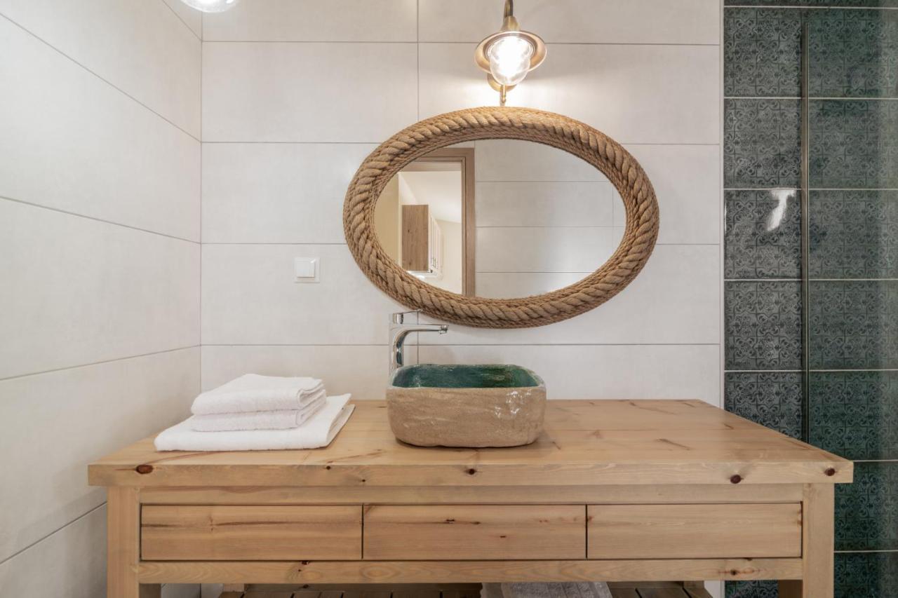 Milk And Honey Residence Romírion Екстериор снимка
