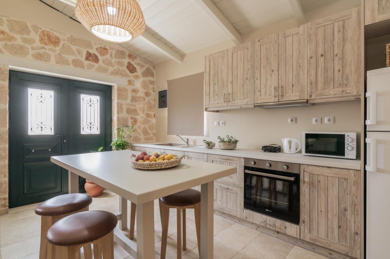 Milk And Honey Residence Romírion Екстериор снимка