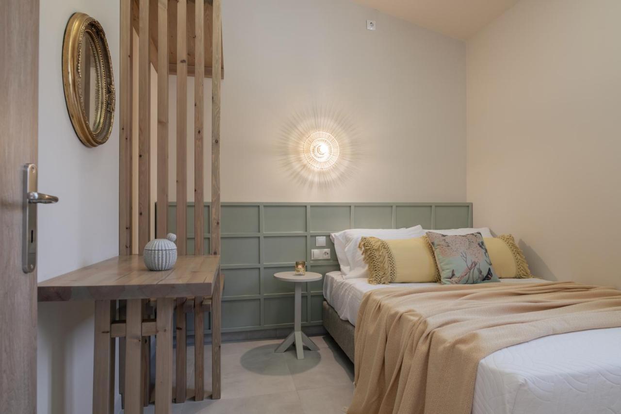 Milk And Honey Residence Romírion Екстериор снимка