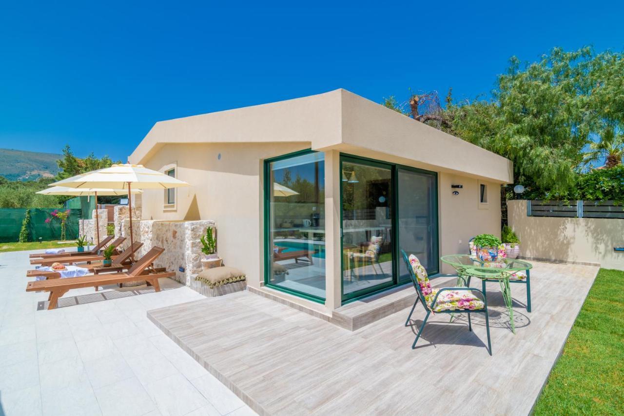 Milk And Honey Residence Romírion Екстериор снимка